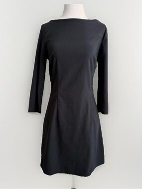 Vintage Black Minimalist Mini Dress • 90s Fitted Stretch • Size M